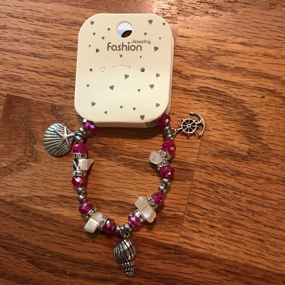 🏝NWT Summer Stretchy Seashell Bracelet (Pink)🏝 - Picture 3 of 13